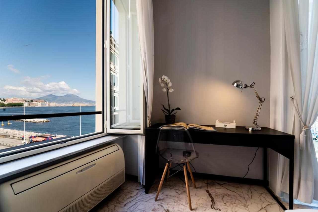 Seaside Caracciolo Guest house Naples