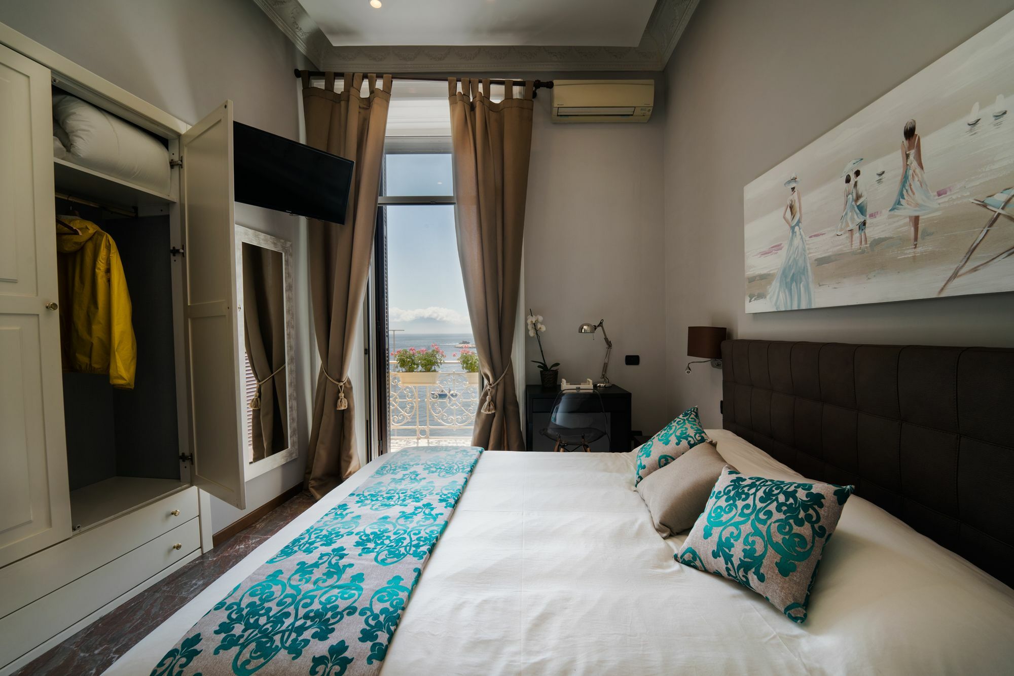 Guest house Seaside Caracciolo 2*
